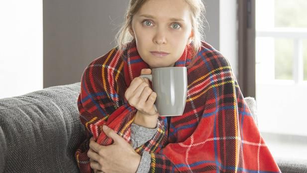 <p>TODELT ORDNING: Ved kortere tids sykdom skal arbeidsgiveren din betale sykepenger for lønna du går glipp av. For lengre tids sykdom er det folketrygden ved NAV som sikrer deg økonomisk</p>